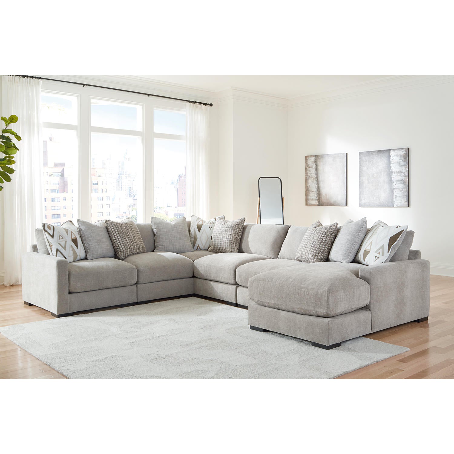 The Ashton Collection